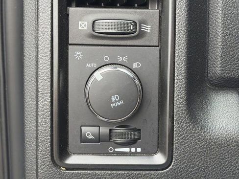 Used 2018 RAM 1500 Rebel w/ Luxury Group image 13