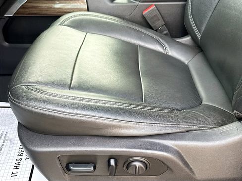 Used 2020 Chevrolet Silverado 1500 LT Trail Boss image 20