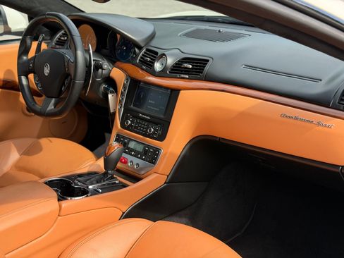 Used 2013 Maserati GranTurismo Sport RWD image 18