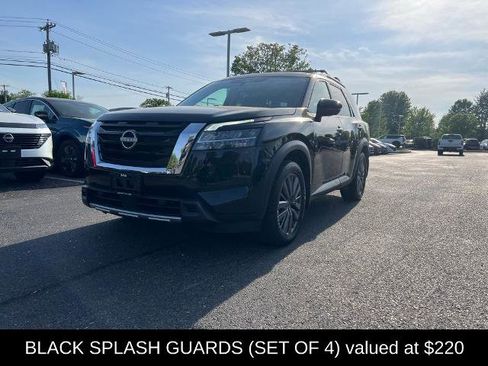 Certified 2023 Nissan Pathfinder SL w/ SL Premium Package AWD/4WD image 7
