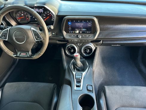 Used 2019 Chevrolet Camaro SS image 15
