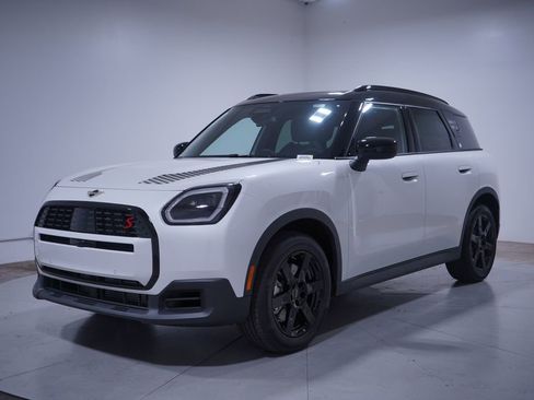 New 2026 MINI Cooper Countryman S w/ Comfort Package Max image 1