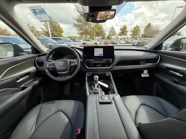 New 2026 Toyota Grand Highlander AWD image 20
