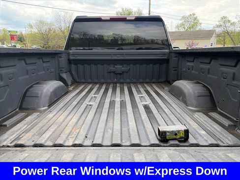 Used 2024 Chevrolet Silverado 2500 LT AWD/4WD image 14