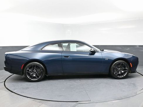 Used 2024 Dodge Charger R/T w/ Plus Group image 8