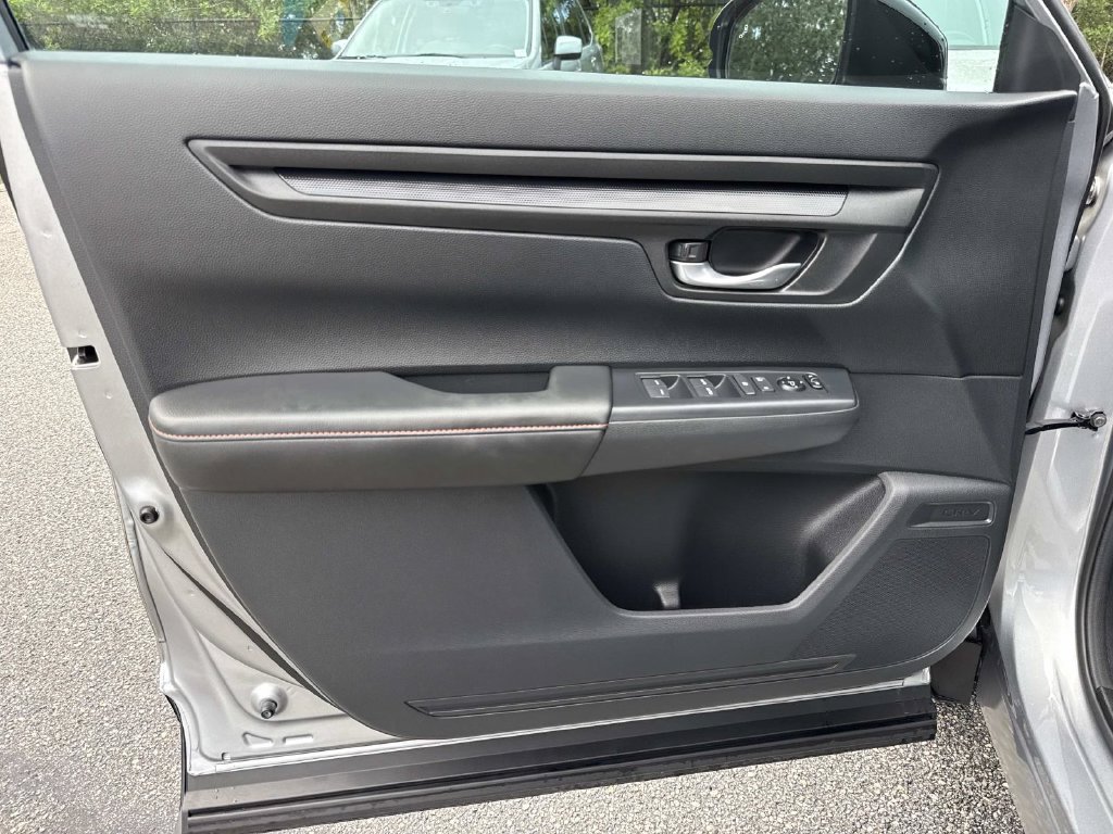 Used 2024 Honda CR-V Sport image 21