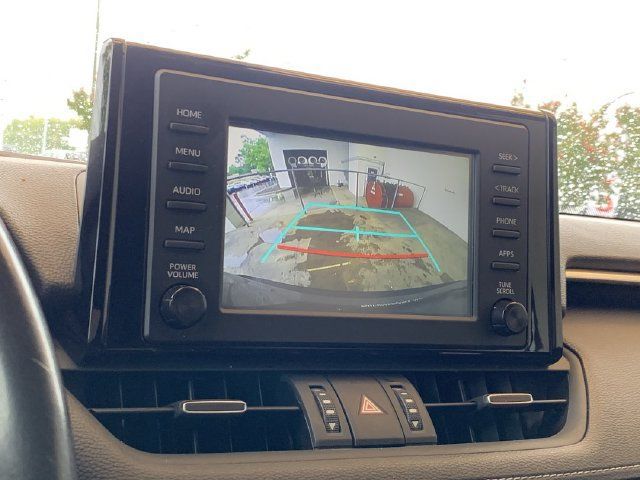 Used 2019 Toyota RAV4 XLE Premium FWD image 22