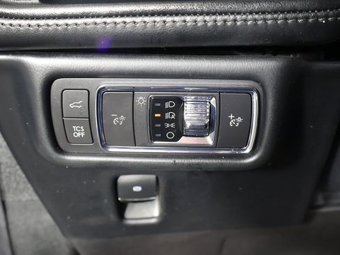 Used 2022 Lincoln Nautilus Reserve image 37