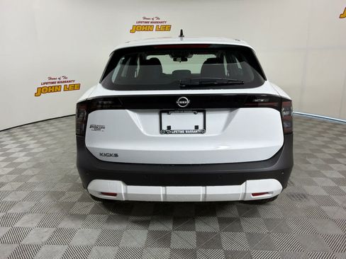 New 2026 Nissan Kicks S FWD image 4