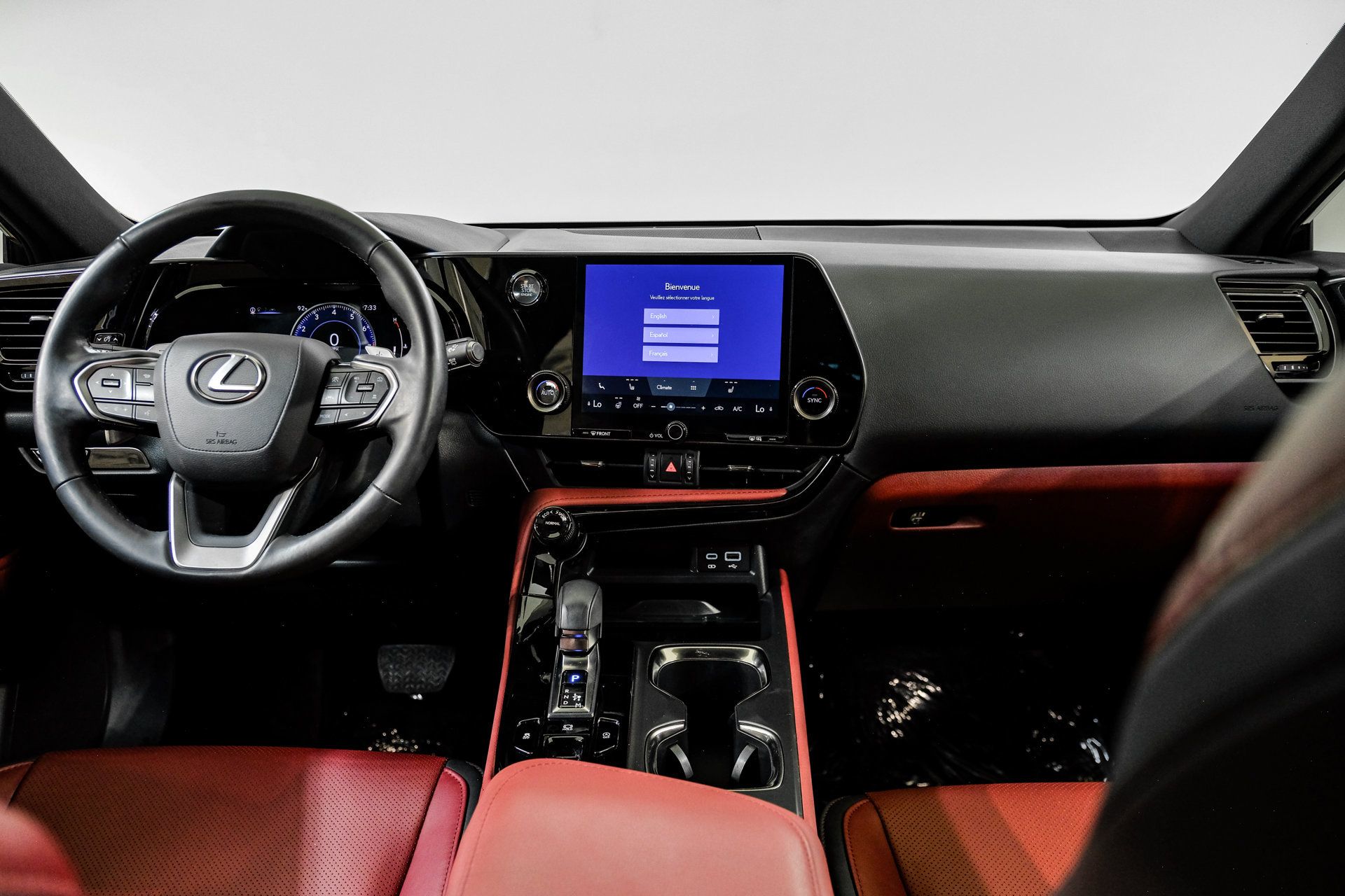 Used 2025 Lexus NX 250 FWD w/ Cold Area Package image 23