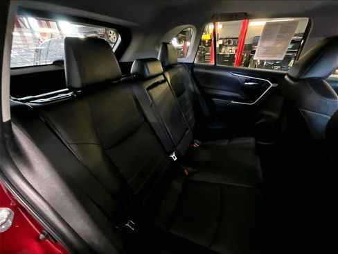 Used 2023 Toyota RAV4 XLE Premium image 16