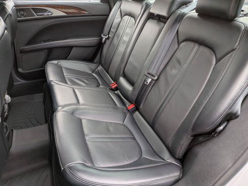 Used 2020 Lincoln MKZ Reserve FWD image 28