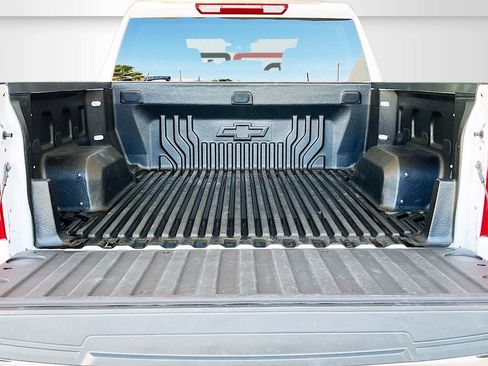 Used 2025 Chevrolet Silverado 1500 Custom w/ Turbomax Blackout Package image 26