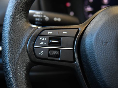 Used 2024 Honda Accord EX image 30