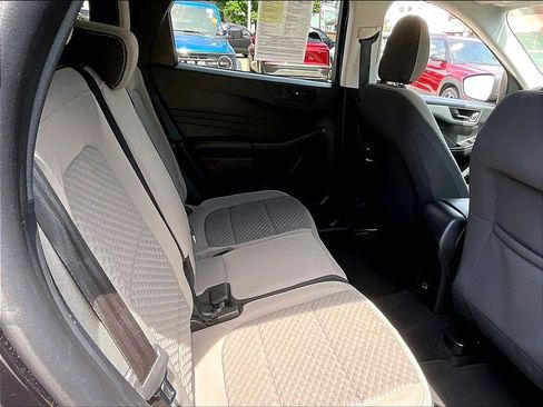 Used 2022 Ford Escape SE AWD/4WD image 16