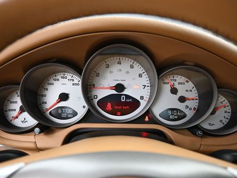 Used 2006 Porsche 911 Carrera S image 24