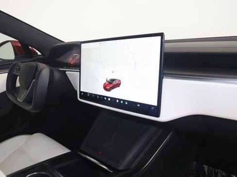 Used 2022 Tesla Model S Plaid image 46