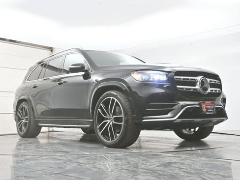 Used 2021 Mercedes-Benz GLS 580 4MATIC image 30