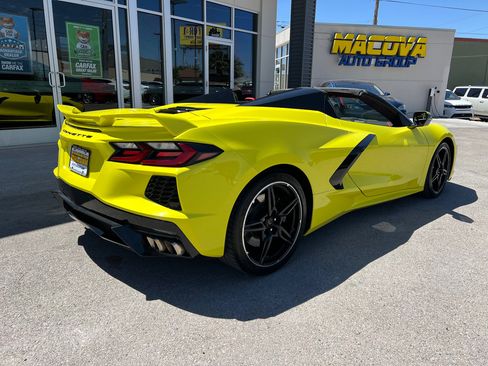 Used 2023 Chevrolet Corvette Stingray Premium Conv w/ Z51 Performance Package image 19