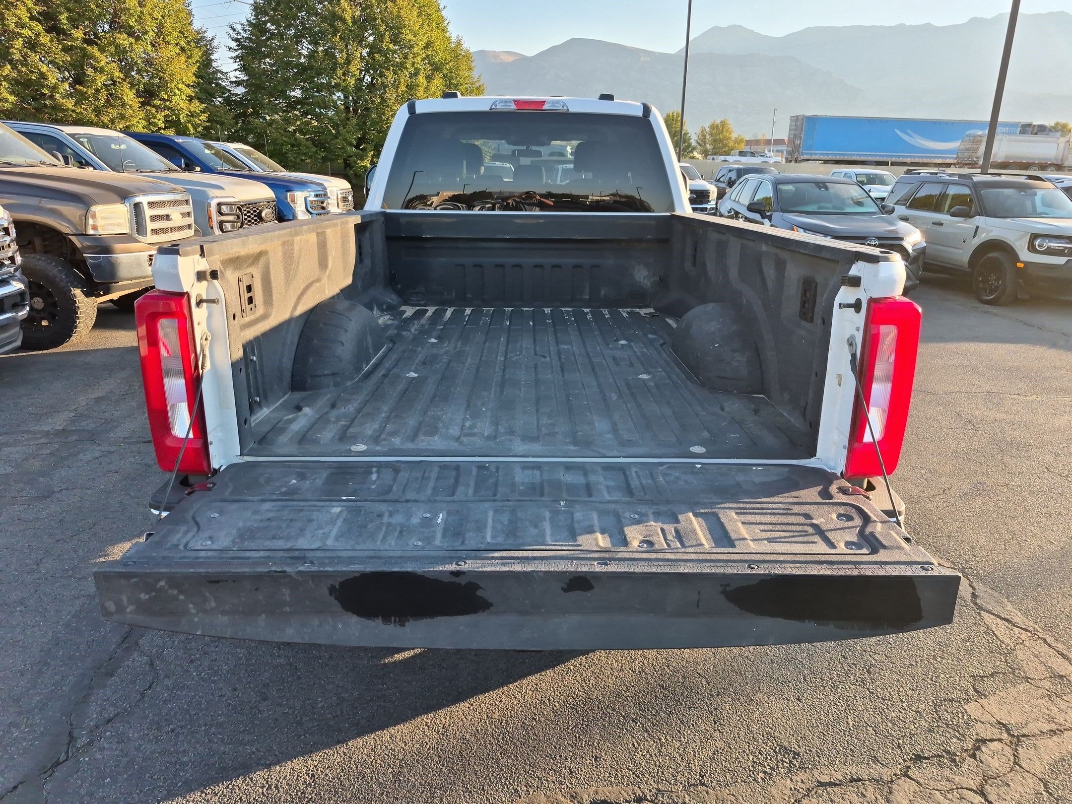 Used 2024 Ford F350 XLT w/ FX4 Off-Road Package AWD/4WD image 30