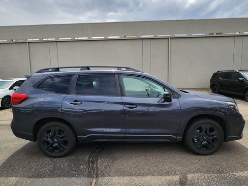 Used 2023 Subaru Ascent Onyx Edition AWD/4WD image 4