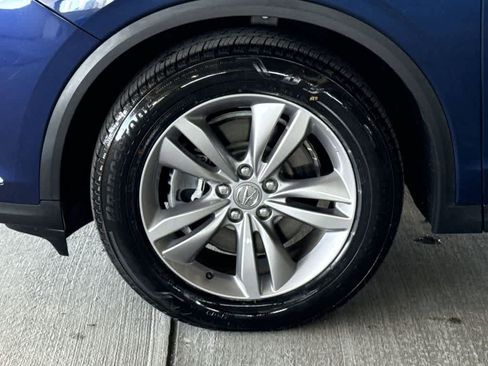 Used 2023 Acura MDX image 11