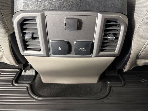 Used 2019 Ford F150 XLT w/ Equipment Group 302A Luxury AWD/4WD image 16
