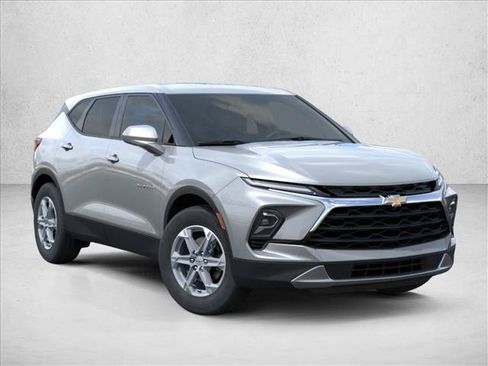 New 2026 Chevrolet Blazer LT FWD image 2