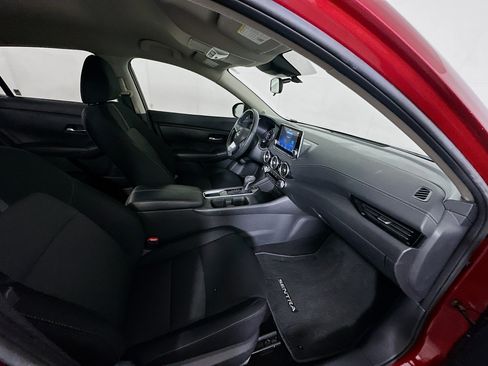 Used 2022 Nissan Sentra SV w/ Trunk Package image 29