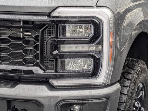 New 2026 Ford F250 XLT w/ XLT Premium Package AWD/4WD image 9