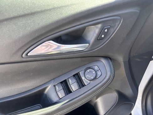 Used 2021 Buick Encore GX Preferred FWD image 11