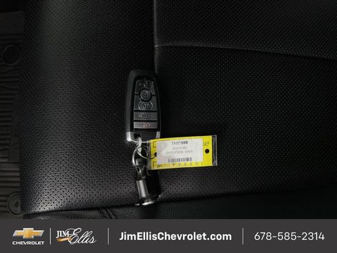 Used 2021 Ford Expedition XLT image 35