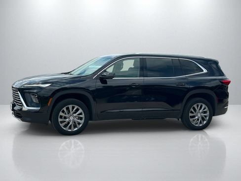 Used 2025 Buick Enclave Preferred FWD image 8