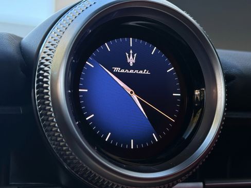 Used 2024 Maserati GranTurismo Trofeo image 37