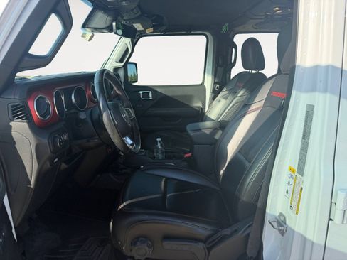 Used 2020 Jeep Gladiator Rubicon AWD/4WD image 6