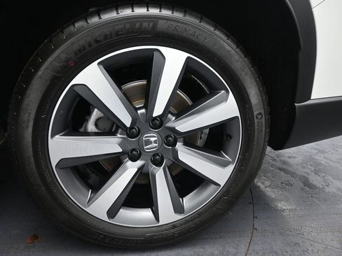 Used 2025 Honda Pilot Touring image 51