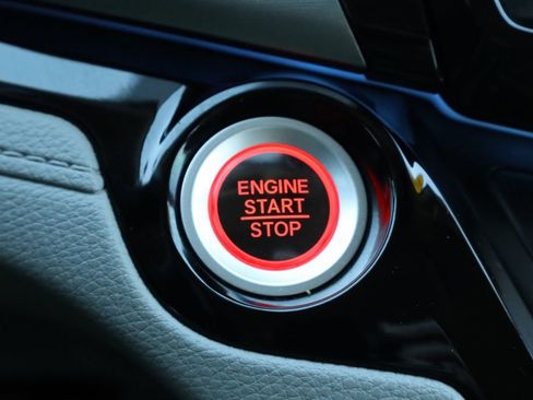 Used 2018 Honda Odyssey Elite image 22