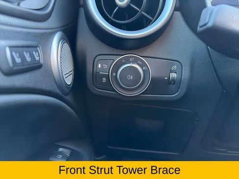 Used 2024 Alfa Romeo Stelvio Veloce image 42