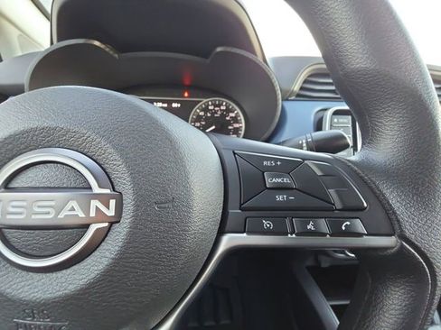 New 2025 Nissan Versa SV image 12