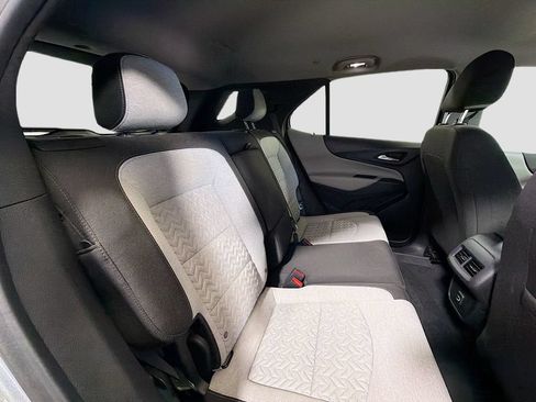 Used 2023 Chevrolet Equinox LS FWD image 26