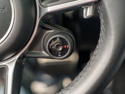 Used 2023 Porsche Cayenne S image 30