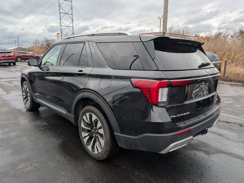 Used 2025 Ford Explorer Platinum w/ LUX Leather Package image 6
