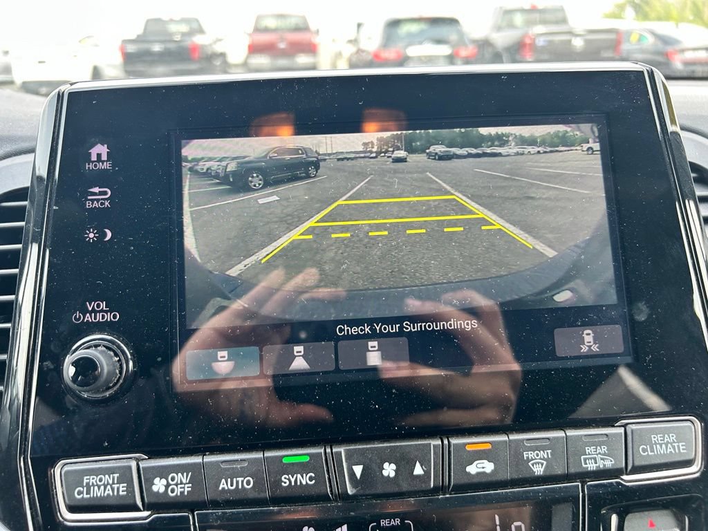 Used 2023 Honda Odyssey Sport image 25