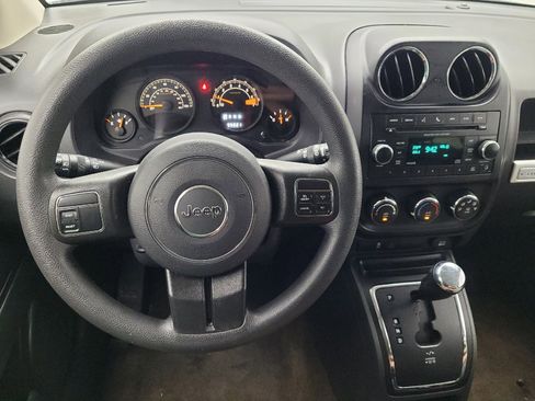 Used 2016 Jeep Compass Sport w/ Power Value Group FWD image 22