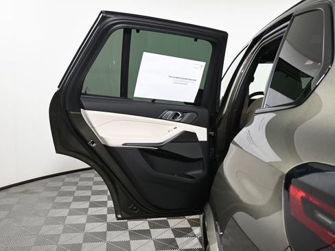 New 2026 BMW X5 xDrive40i w/ Executive Package AWD/4WD image 31