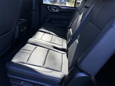 Used 2024 Chevrolet Suburban RST image 22