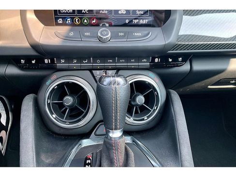 Used 2019 Chevrolet Camaro ZL1 RWD image 24