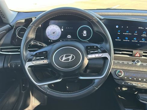 Used 2024 Hyundai Elantra Limited FWD image 23