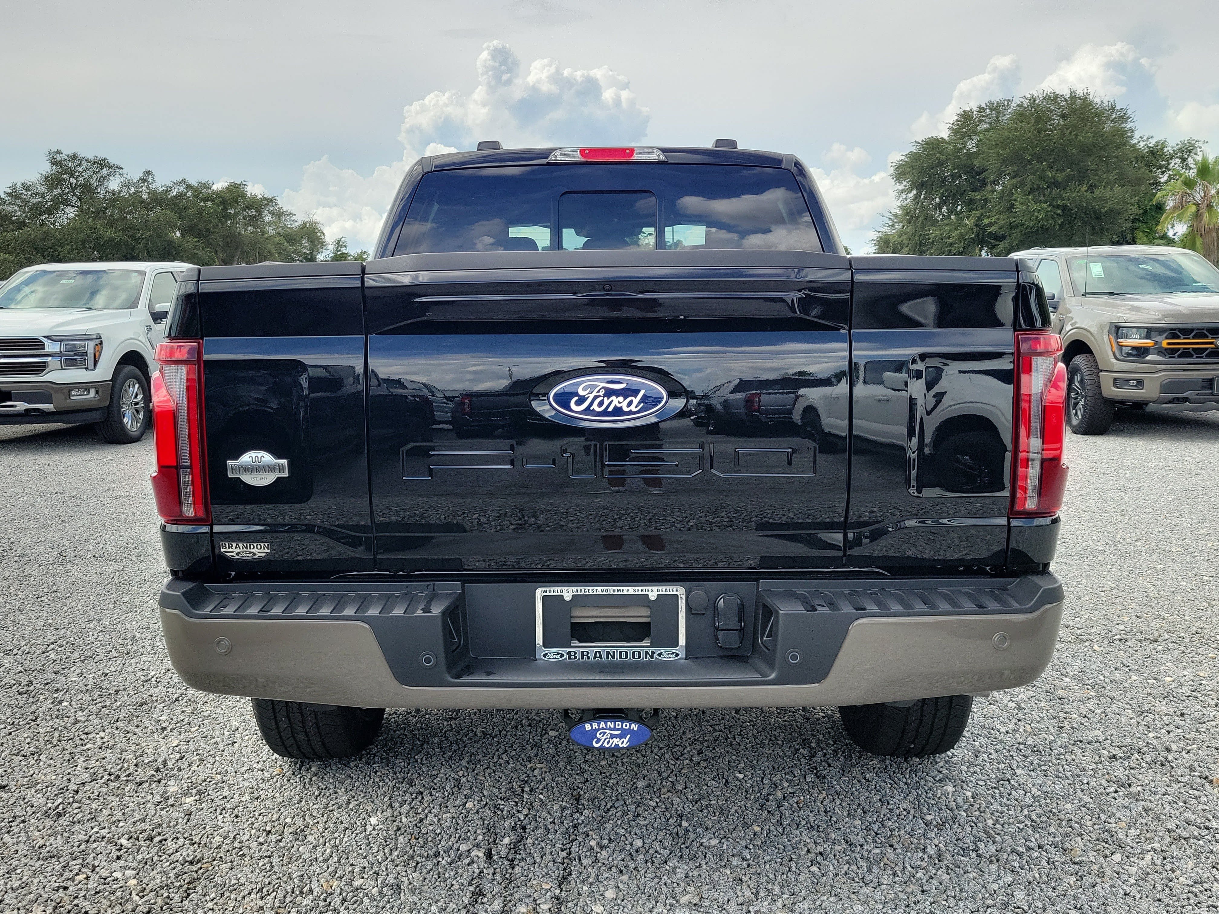New 2026 Ford F150 King Ranch w/ Equipment Group 601A High AWD/4WD image 9