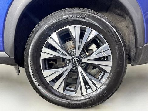 Certified 2023 Nissan Rogue SV image 24